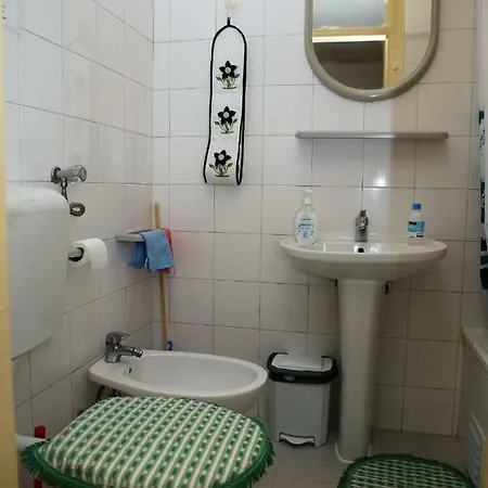 Quarto Bem Localizado Centro