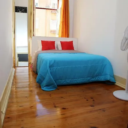 Quarto Bem Localizado Centro Privatunterkunft Lissabon