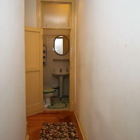 Quarto Bem Localizado Centro